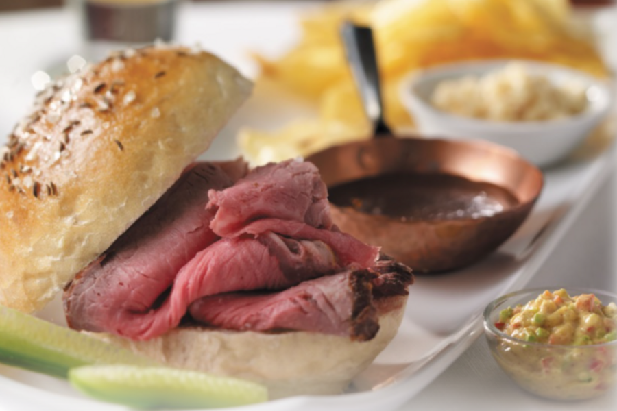 RCI Wonder of the Seas Park Cafe.png